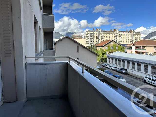 Appartement T2 à vendre - 2 pièces - 59.04 m2 - GRENOBLE - 38 - RHONE-ALPES - Century 21 Immobilier Du Palais