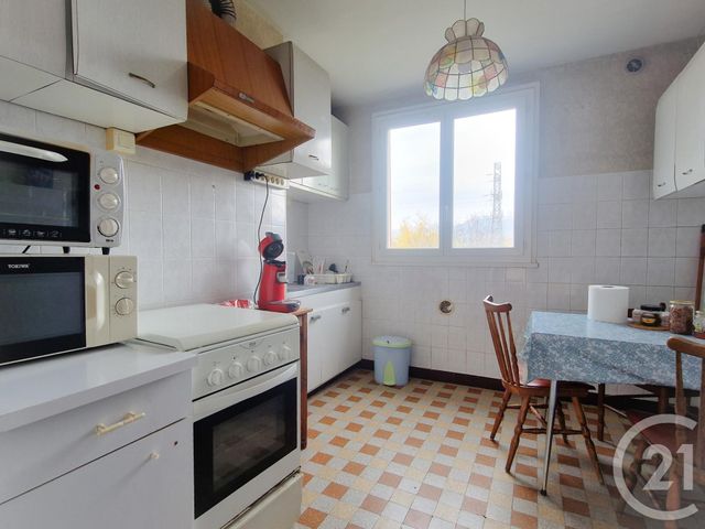 Appartement F4 à vendre - 4 pièces - 63.72 m2 - SEYSSINET PARISET - 38 - RHONE-ALPES - Century 21 Immobilier Du Palais