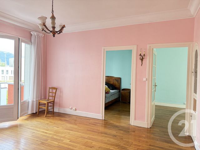 Appartement F4 à vendre - 4 pièces - 69.52 m2 - GRENOBLE - 38 - RHONE-ALPES - Century 21 Immobilier Du Palais