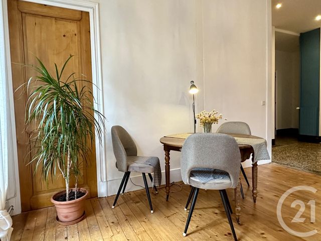 Afficher la photo en grand Appartement T3 à vendre - 3 pièces - 90.44 m2 - GRENOBLE - 38 - RHONE-ALPES - Century 21 Immobilier Du Palais