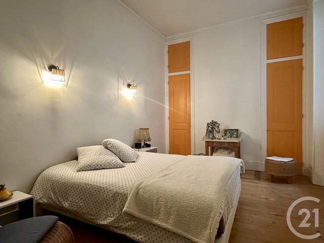 Afficher la photo en grand Appartement T3 à vendre - 3 pièces - 90.44 m2 - GRENOBLE - 38 - RHONE-ALPES - Century 21 Immobilier Du Palais