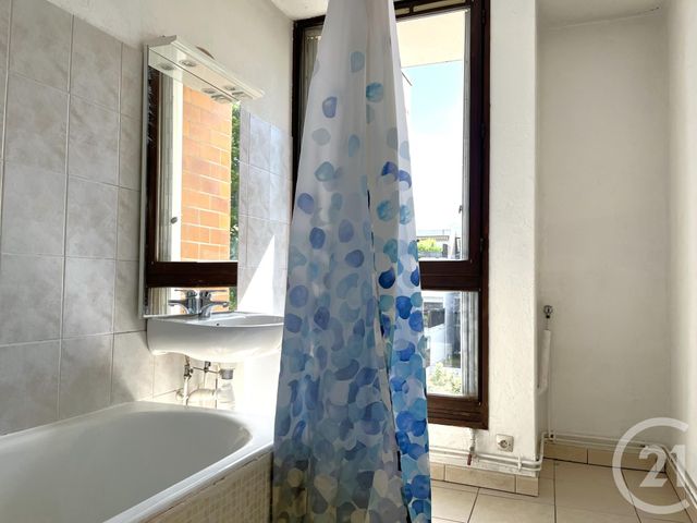 Appartement T5 à vendre - 5 pièces - 99.84 m2 - GRENOBLE - 38 - RHONE-ALPES - Century 21 Immobilier Du Palais