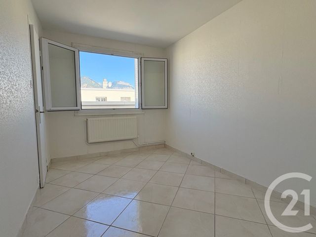 Appartement à vendre - 2 pièces - 36.75 m2 - GRENOBLE - 38 - RHONE-ALPES - Century 21 Immobilier Du Palais