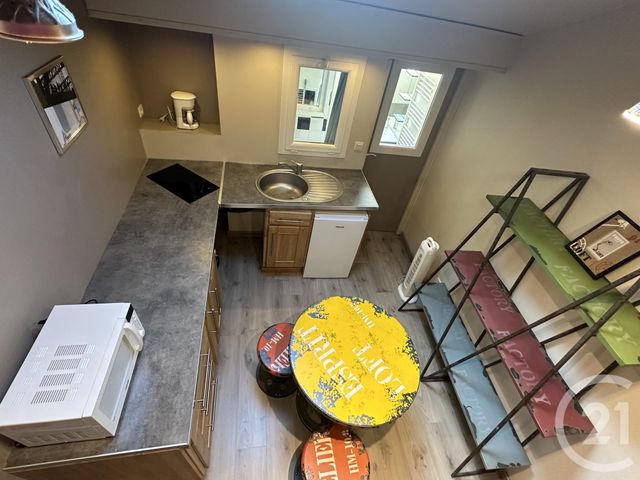Appartement Studio à vendre - 1 pièce - 15.6 m2 - GRENOBLE - 38 - RHONE-ALPES - Century 21 Immobilier Du Palais