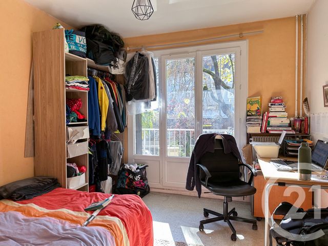 Afficher la photo en grand Appartement T5 à vendre - 5 pièces - 99.2 m2 - GRENOBLE - 38 - RHONE-ALPES - Century 21 Immobilier Du Palais