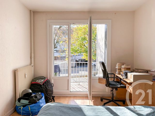 Afficher la photo en grand Appartement T5 à vendre - 5 pièces - 99.2 m2 - GRENOBLE - 38 - RHONE-ALPES - Century 21 Immobilier Du Palais