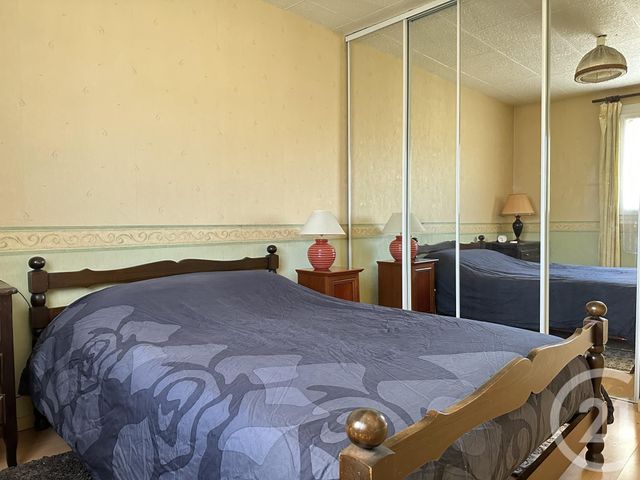 Appartement T3 à vendre - 3 pièces - 53.43 m2 - ECHIROLLES - 38 - RHONE-ALPES - Century 21 Immobilier Du Palais