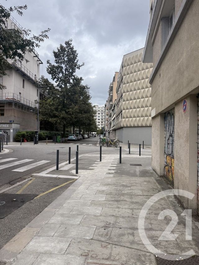 parking à vendre - 21.0 m2 - GRENOBLE - 38 - RHONE-ALPES - Century 21 Immobilier Du Palais