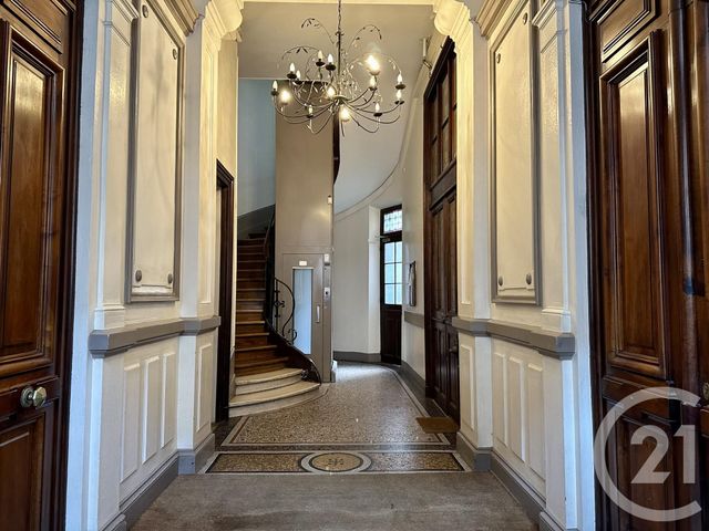 Appartement T6 à vendre - 6 pièces - 143.23 m2 - GRENOBLE - 38 - RHONE-ALPES - Century 21 Immobilier Du Palais