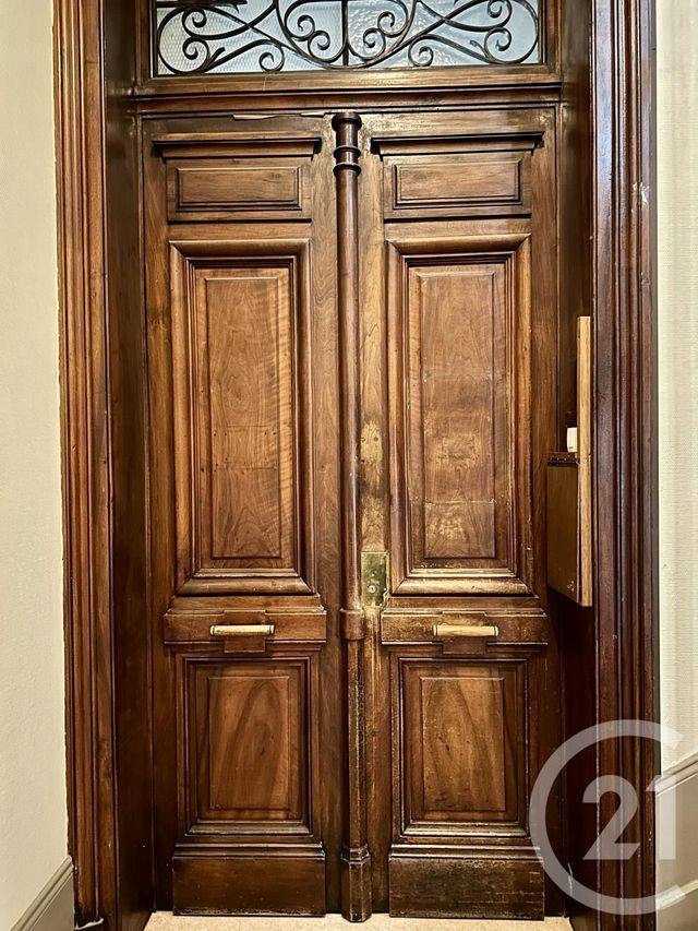 Appartement T6 à vendre - 6 pièces - 143.23 m2 - GRENOBLE - 38 - RHONE-ALPES - Century 21 Immobilier Du Palais