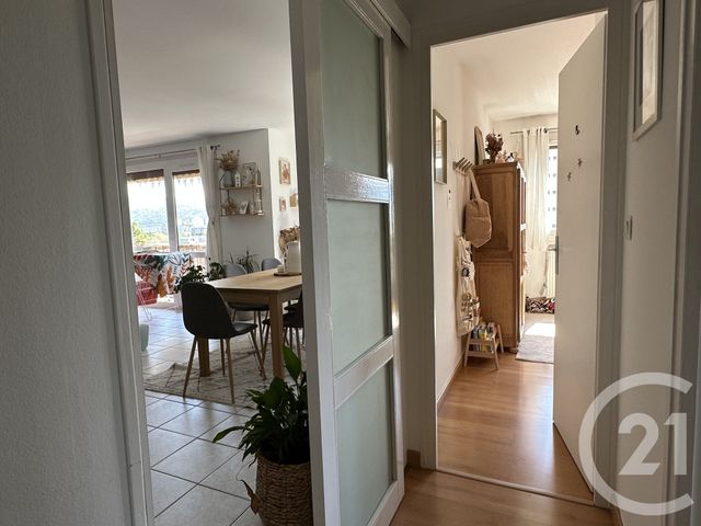 Appartement T5 à vendre - 5 pièces - 107.7 m2 - GRENOBLE - 38 - RHONE-ALPES - Century 21 Immobilier Du Palais