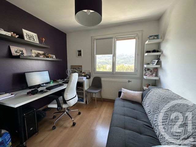 Appartement T5 à vendre - 5 pièces - 107.7 m2 - GRENOBLE - 38 - RHONE-ALPES - Century 21 Immobilier Du Palais