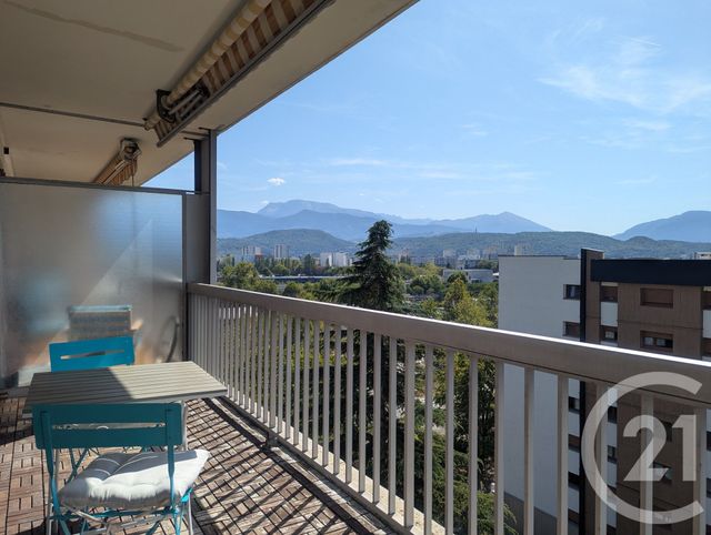 Appartement T5 à vendre - 5 pièces - 107.7 m2 - GRENOBLE - 38 - RHONE-ALPES - Century 21 Immobilier Du Palais