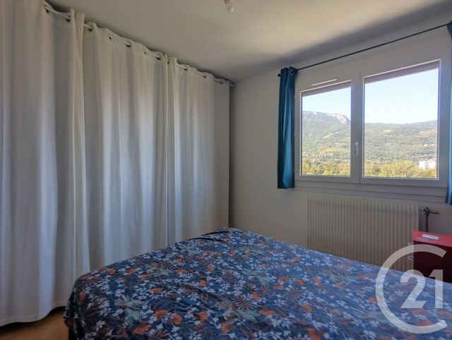 Appartement T5 à vendre - 5 pièces - 107.7 m2 - GRENOBLE - 38 - RHONE-ALPES - Century 21 Immobilier Du Palais