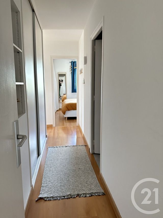 Appartement T5 à vendre - 5 pièces - 107.7 m2 - GRENOBLE - 38 - RHONE-ALPES - Century 21 Immobilier Du Palais
