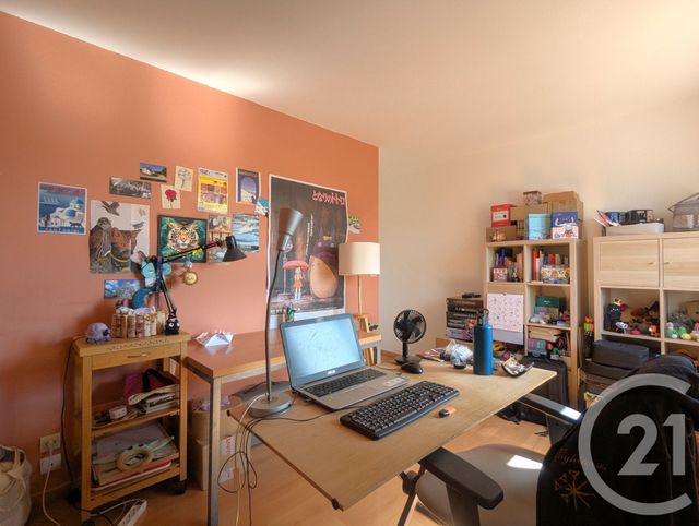 Appartement T5 à vendre - 5 pièces - 107.7 m2 - GRENOBLE - 38 - RHONE-ALPES - Century 21 Immobilier Du Palais