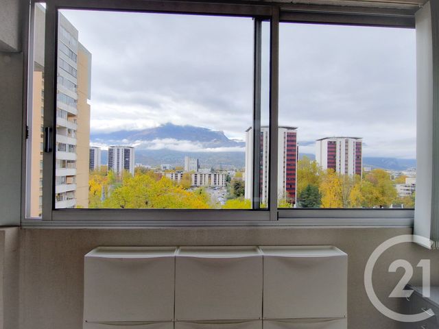 Afficher la photo en grand Appartement T5 à vendre - 5 pièces - 83.43 m2 - GRENOBLE - 38 - RHONE-ALPES - Century 21 Immobilier Du Palais