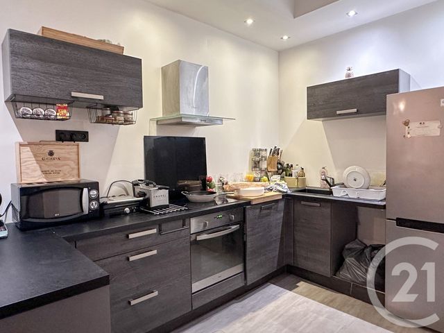 Appartement T3 à vendre - 3 pièces - 70.2 m2 - GRENOBLE - 38 - RHONE-ALPES - Century 21 Immobilier Du Palais