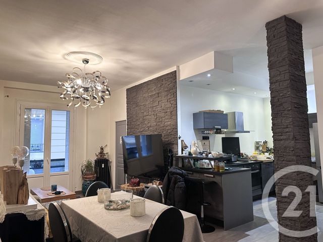 Appartement T3 à vendre - 3 pièces - 70.2 m2 - GRENOBLE - 38 - RHONE-ALPES - Century 21 Immobilier Du Palais