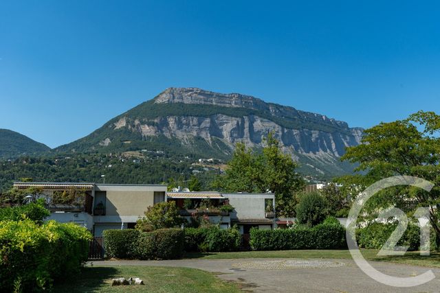 Appartement T2 à vendre - 2 pièces - 50.72 m2 - MEYLAN - 38 - RHONE-ALPES - Century 21 Immobilier Du Palais