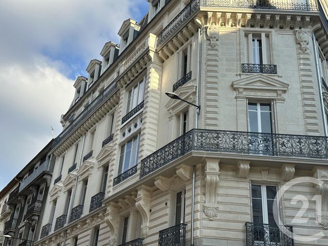 Appartement T6 à vendre - 6 pièces - 143.23 m2 - GRENOBLE - 38 - RHONE-ALPES - Century 21 Immobilier Du Palais