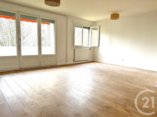 Appartement T4 à vendre - 4 pièces - 64.4 m2 - GRENOBLE - 38 - RHONE-ALPES - Century 21 Immobilier Du Palais