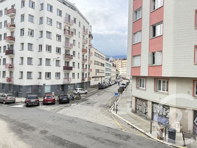 Appartement F2 à vendre - 2 pièces - 49.96 m2 - GRENOBLE - 38 - RHONE-ALPES - Century 21 Immobilier Du Palais