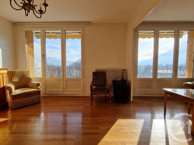 Appartement F4 à vendre - 4 pièces - 70.71 m2 - ST EGREVE - 38 - RHONE-ALPES - Century 21 Immobilier Du Palais