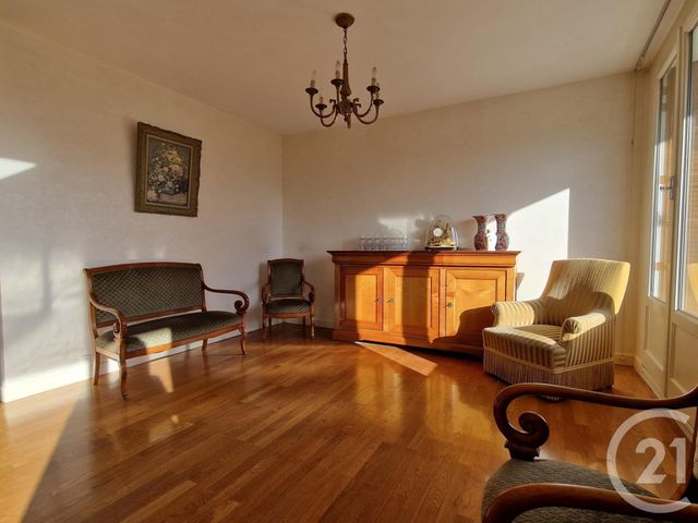 Appartement F4 à vendre - 4 pièces - 70.71 m2 - ST EGREVE - 38 - RHONE-ALPES - Century 21 Immobilier Du Palais