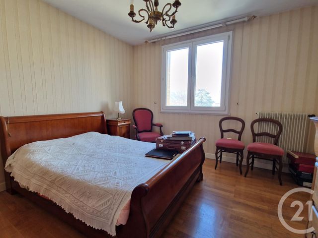 Appartement F4 à vendre - 4 pièces - 70.71 m2 - ST EGREVE - 38 - RHONE-ALPES - Century 21 Immobilier Du Palais