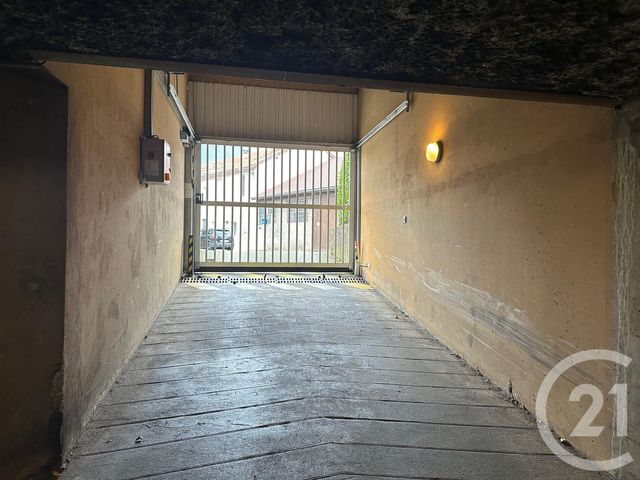 parking à vendre - 16.66 m2 - GRENOBLE - 38 - RHONE-ALPES - Century 21 Immobilier Du Palais