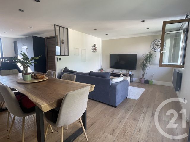 Appartement à vendre - 3 pièces - 59.05 m2 - ST EGREVE - 38 - RHONE-ALPES - Century 21 Immobilier Du Palais