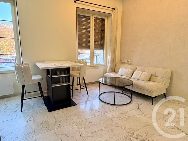 Appartement T1 à vendre - 1 pièce - 31.5 m2 - GRENOBLE - 38 - RHONE-ALPES - Century 21 Immobilier Du Palais