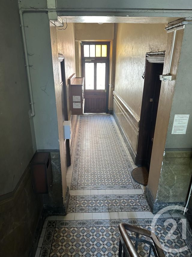 Appartement T2 à vendre - 2 pièces - 60.73 m2 - FONTAINE - 38 - RHONE-ALPES - Century 21 Immobilier Du Palais