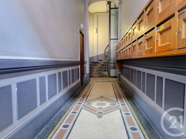 Appartement F3 à vendre - 3 pièces - 92.0 m2 - GRENOBLE - 38 - RHONE-ALPES - Century 21 Immobilier Du Palais