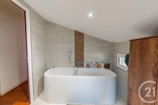 maison à vendre - 6 pièces - 154.26 m2 - SEYSSINS - 38 - RHONE-ALPES - Century 21 Immobilier Du Palais