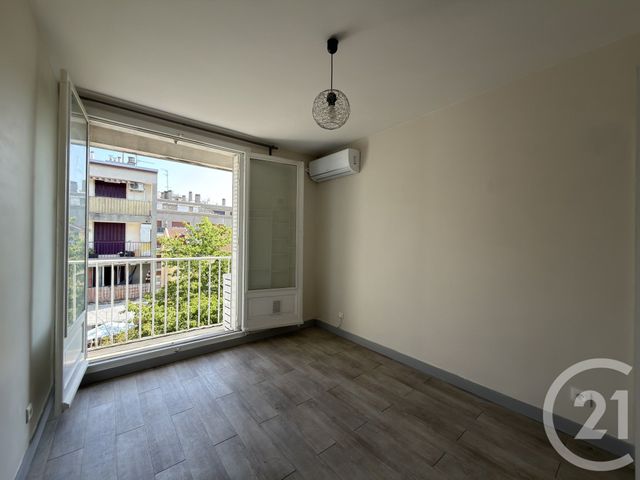 Appartement T3 à vendre - 3 pièces - 43.04 m2 - GRENOBLE - 38 - RHONE-ALPES - Century 21 Immobilier Du Palais