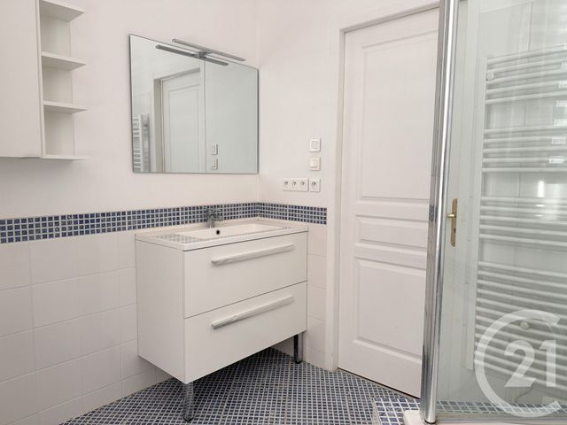 Appartement T3 à vendre - 3 pièces - 76.0 m2 - GRENOBLE - 38 - RHONE-ALPES - Century 21 Immobilier Du Palais