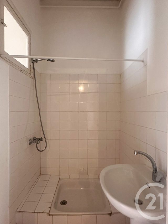 Appartement T3 à vendre - 4 pièces - 60.79 m2 - GRENOBLE - 38 - RHONE-ALPES - Century 21 Immobilier Du Palais