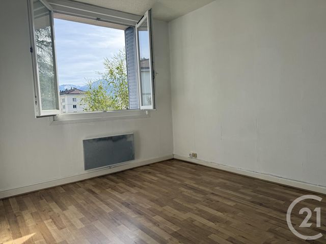 Appartement F4 à vendre - 4 pièces - 68.0 m2 - GRENOBLE - 38 - RHONE-ALPES - Century 21 Immobilier Du Palais