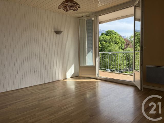 Appartement F4 à vendre - 4 pièces - 68.0 m2 - GRENOBLE - 38 - RHONE-ALPES - Century 21 Immobilier Du Palais