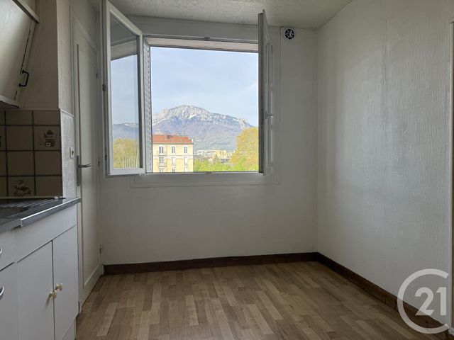 Appartement F4 à vendre - 4 pièces - 68.0 m2 - GRENOBLE - 38 - RHONE-ALPES - Century 21 Immobilier Du Palais