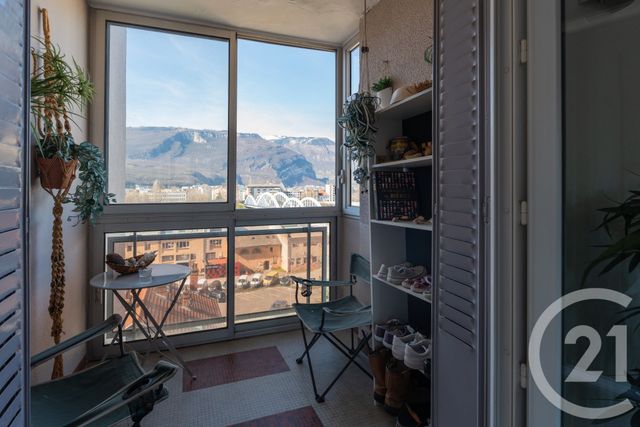 Appartement T3 à vendre - 3 pièces - 57.84 m2 - GRENOBLE - 38 - RHONE-ALPES - Century 21 Immobilier Du Palais