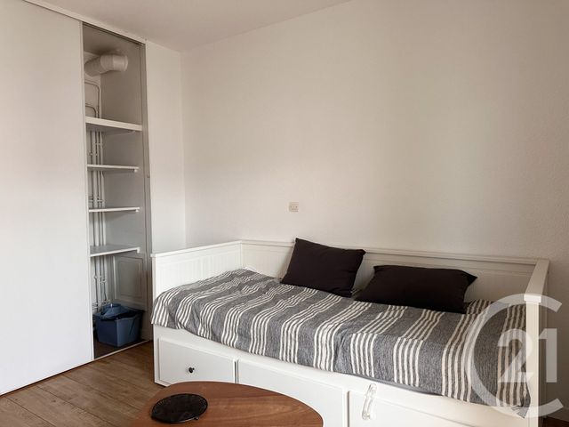 Appartement Studio à vendre - 1 pièce - 18.0 m2 - GRENOBLE - 38 - RHONE-ALPES - Century 21 Immobilier Du Palais