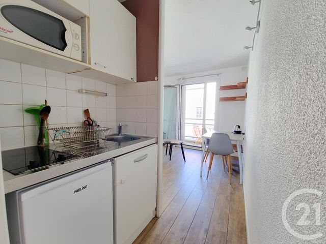 Appartement Studio à vendre - 1 pièce - 18.35 m2 - GRENOBLE - 38 - RHONE-ALPES - Century 21 Immobilier Du Palais