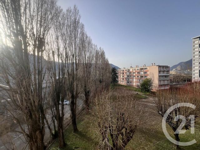 Appartement F5 à vendre - 5 pièces - 106.0 m2 - GRENOBLE - 38 - RHONE-ALPES - Century 21 Immobilier Du Palais