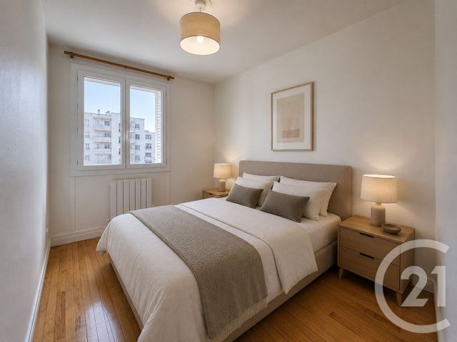 Appartement T4 à vendre - 4 pièces - 61.44 m2 - GRENOBLE - 38 - RHONE-ALPES - Century 21 Immobilier Du Palais