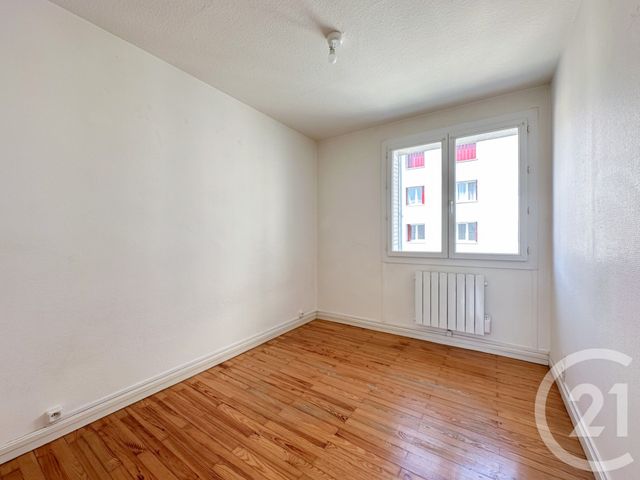 Appartement T4 à vendre - 4 pièces - 61.44 m2 - GRENOBLE - 38 - RHONE-ALPES - Century 21 Immobilier Du Palais