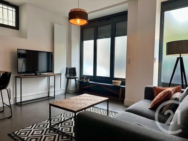 Appartement T2 à louer - 2 pièces - 35.07 m2 - GRENOBLE - 38 - RHONE-ALPES - Century 21 Immobilier Du Palais