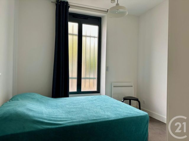 Appartement T2 à louer - 2 pièces - 35.07 m2 - GRENOBLE - 38 - RHONE-ALPES - Century 21 Immobilier Du Palais